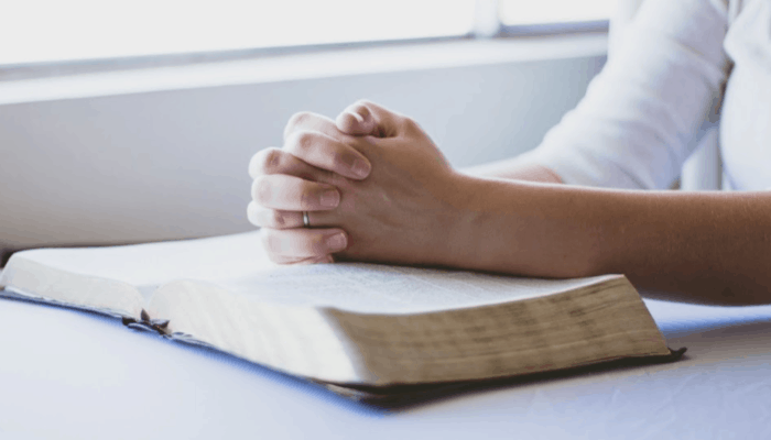 4 Reasons Why Christians Should Obey God’s Word